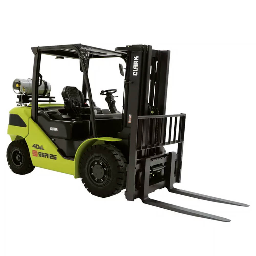 Forklift unloading commercial goods from a lorry in Basingstoke